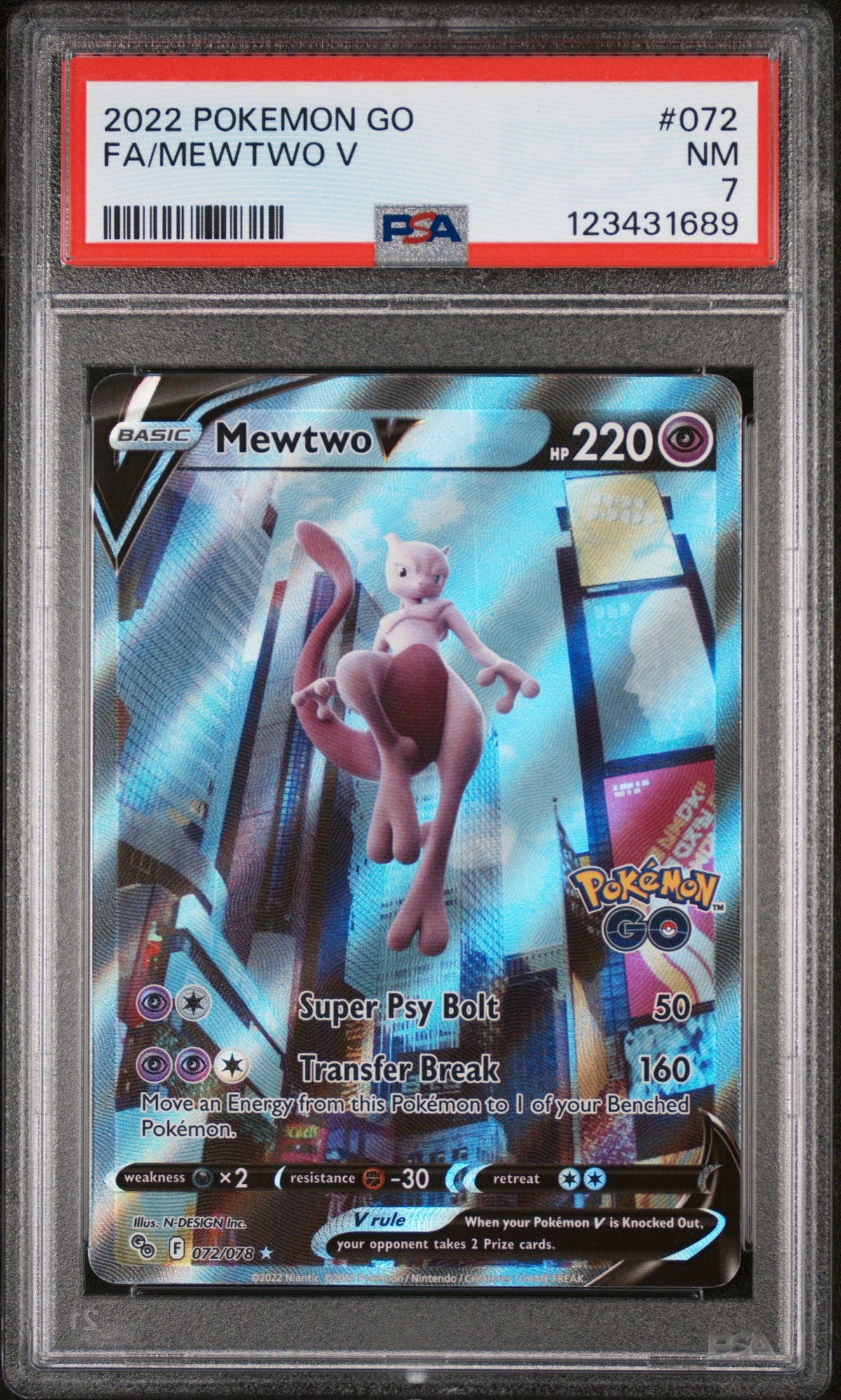 PSA 7 – Mewtwo V Full Art #072 (2022 Pokémon Schwert & Schild: Pokémon GO) (dB)